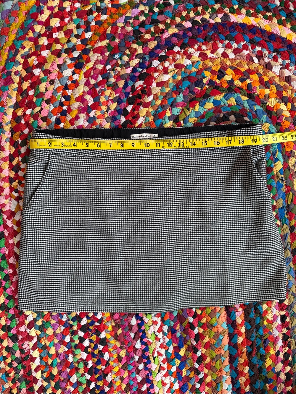 Abercrombie & Fitch Black and White Micro Houndstooth Mini Skort - Picture 3 of 6